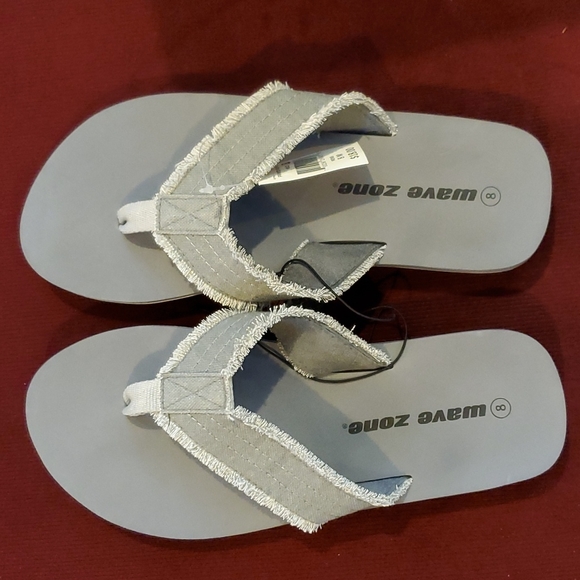 Wave Zone | Shoes | Mens Wave Zone Gray Frayed Flip Flops Sandals Size 8 9  11 Nwt | Poshmark